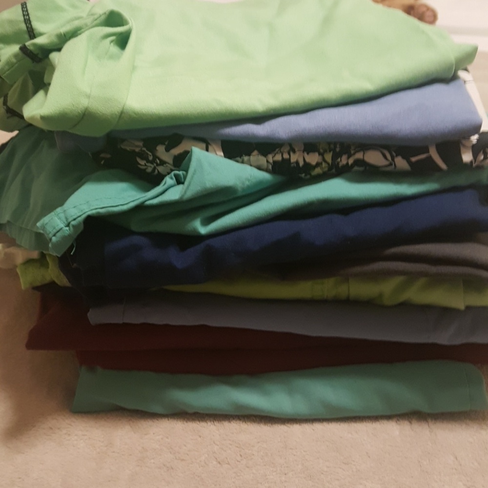 Discount scrubs